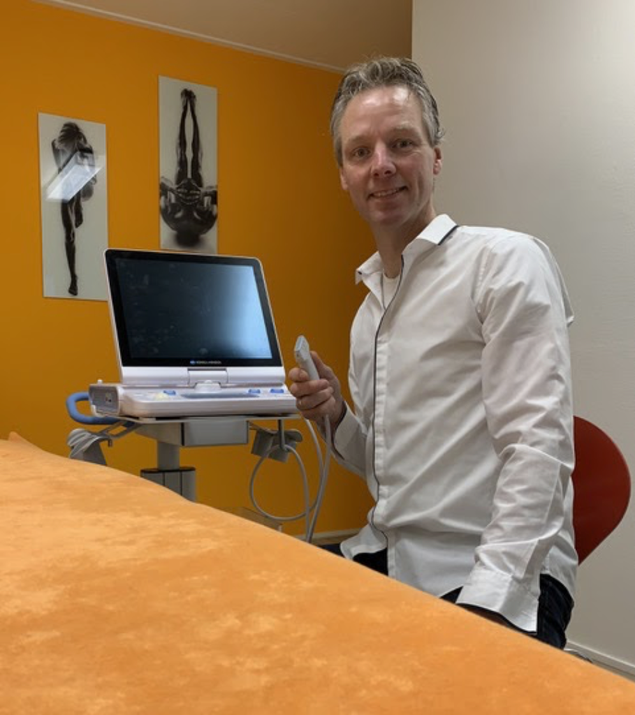 Echografie Hans Aalders locatie Leens Fysiotherapie de Marne